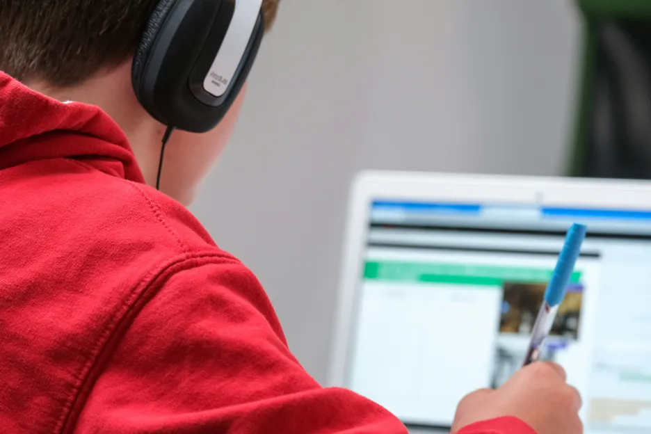 Home schooling is easy with Spry School